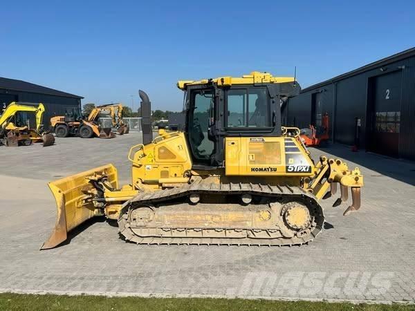 Komatsu D 51 PXi-24 Гусеничні бульдозери
