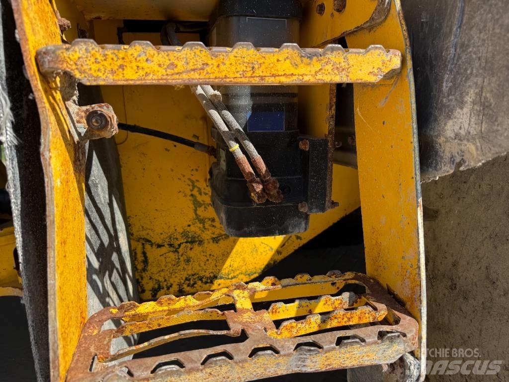 Volvo L 70 G Фронтальні навантажувачі