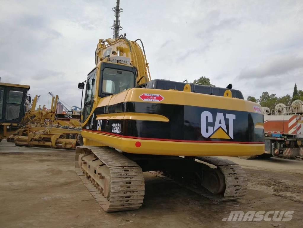 CAT 325 B L Гусеничні екскаватори