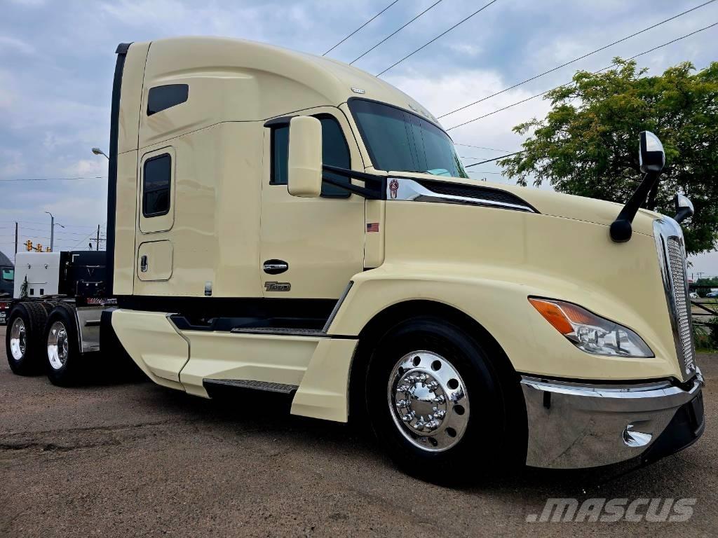 Kenworth T 680 Тягачі