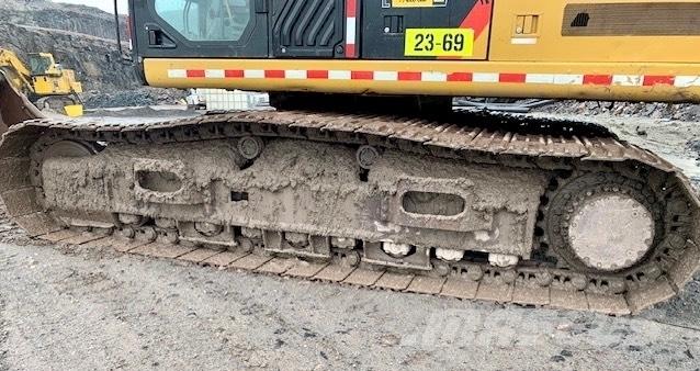 CAT 336 E Гусеничні екскаватори