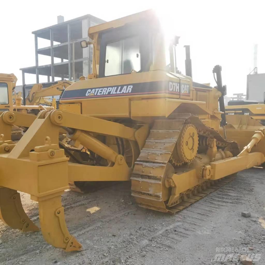 CAT D7H Гусеничні бульдозери