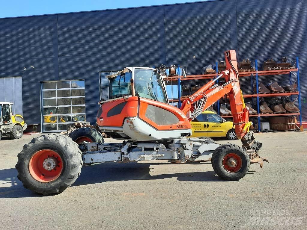 Menzi Muck M530 Колісні екскаватори