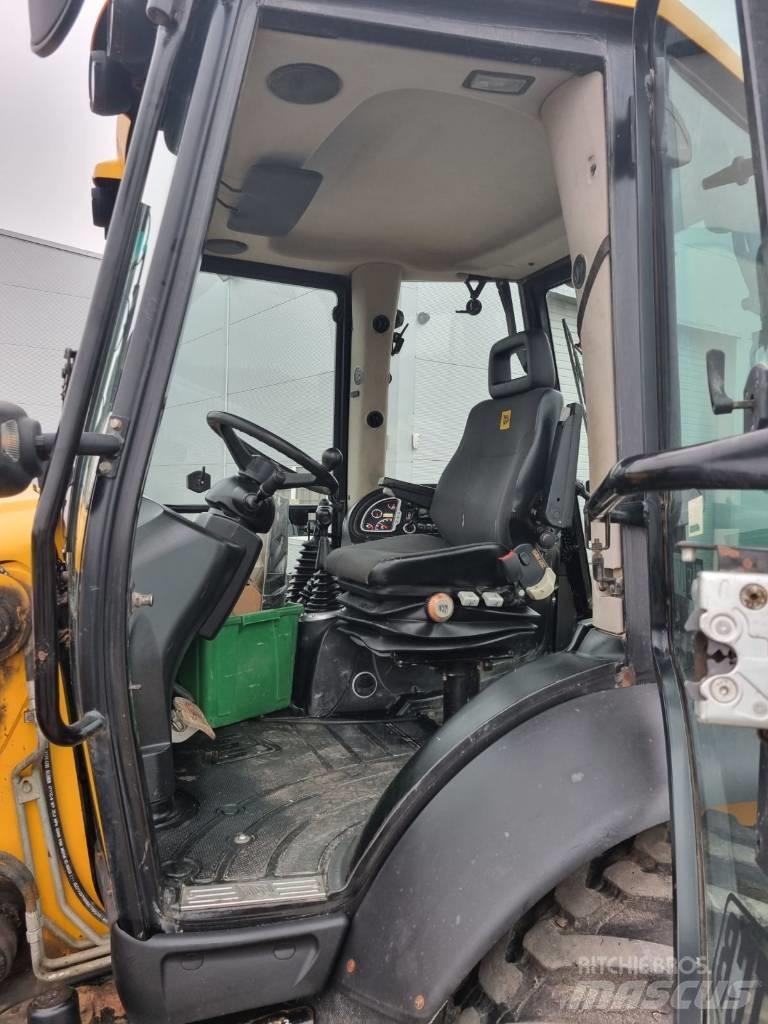 JCB 4 CX Екскаватори-навантажувачі