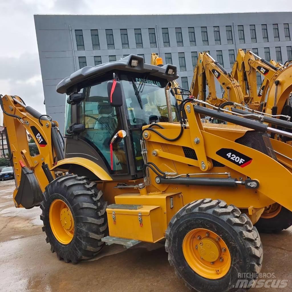 CAT 420 F Екскаватори-навантажувачі