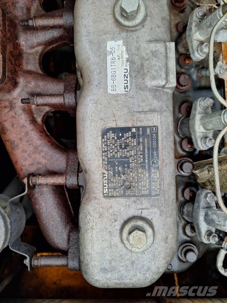 JCB JS 220 LC Гусеничні екскаватори