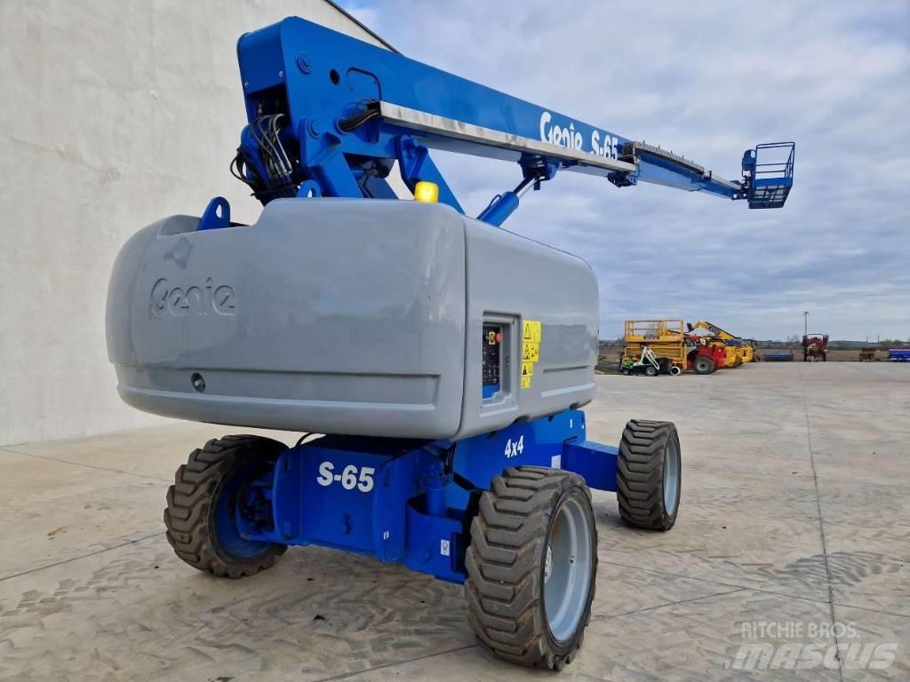 Genie S65   R319 Телескопічні підйомники