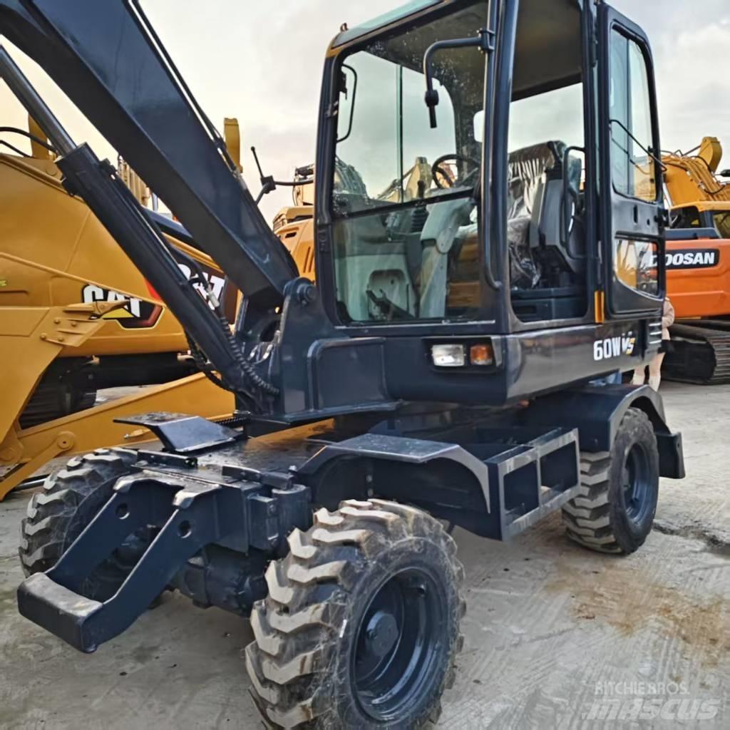 Hyundai 60W-9 Колісні екскаватори