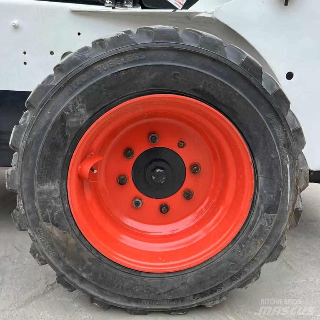 Bobcat S 160 Міні-навантажувачі