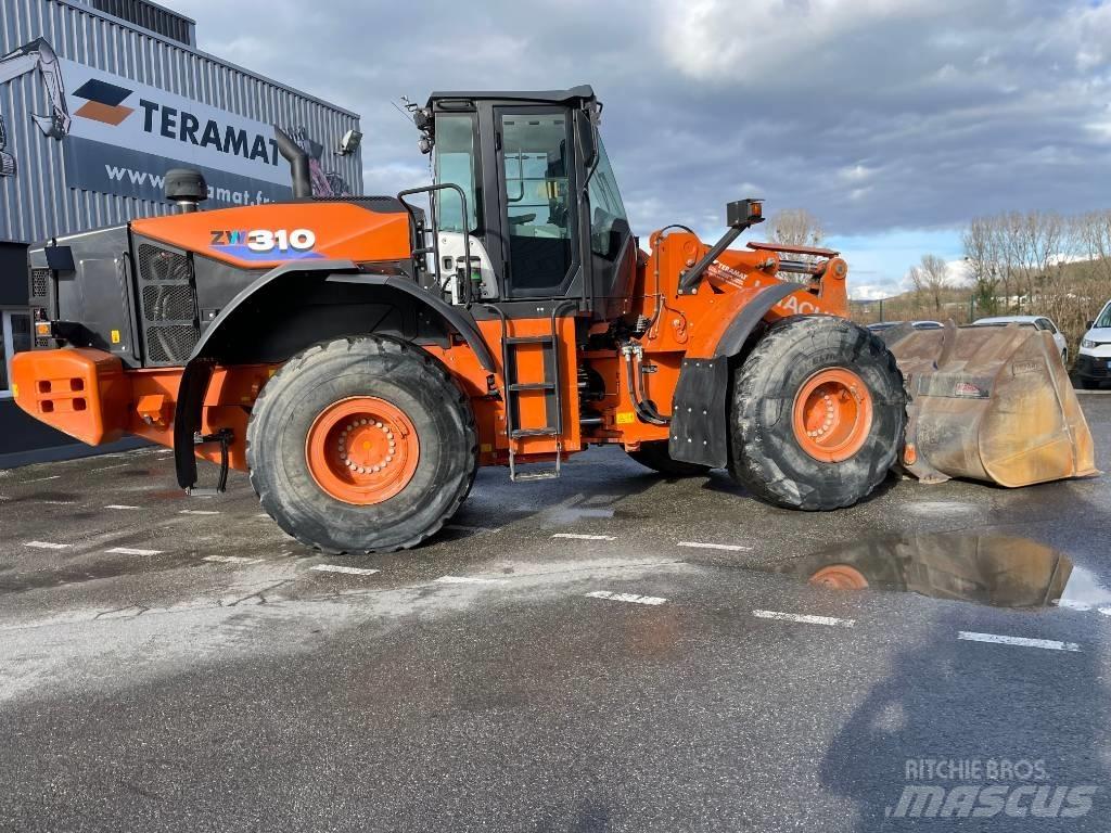 Hitachi ZW310-6 TPD Фронтальні навантажувачі
