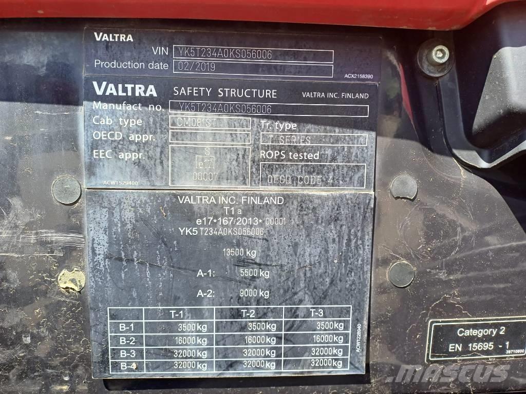 Valtra T 234 A Трактори