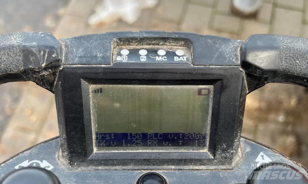 Husqvarna LP9505 Ущільнювачі грунту
