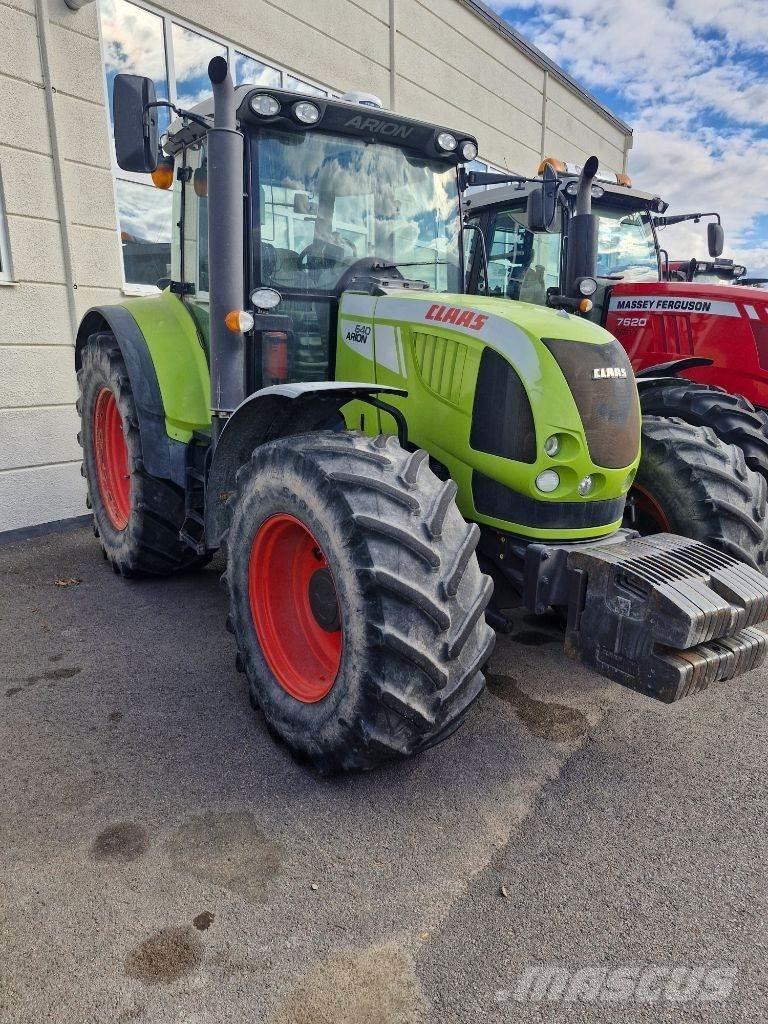 CLAAS Arion 640 Трактори