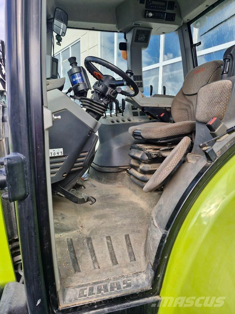 CLAAS Arion 640 Трактори