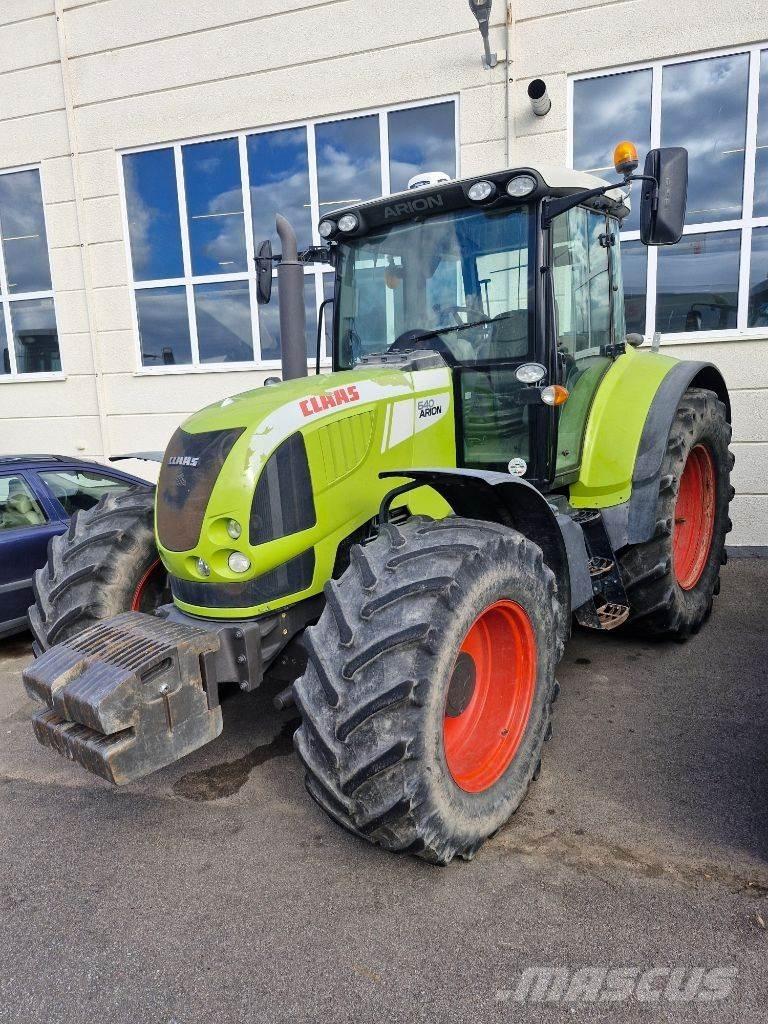 CLAAS Arion 640 Трактори