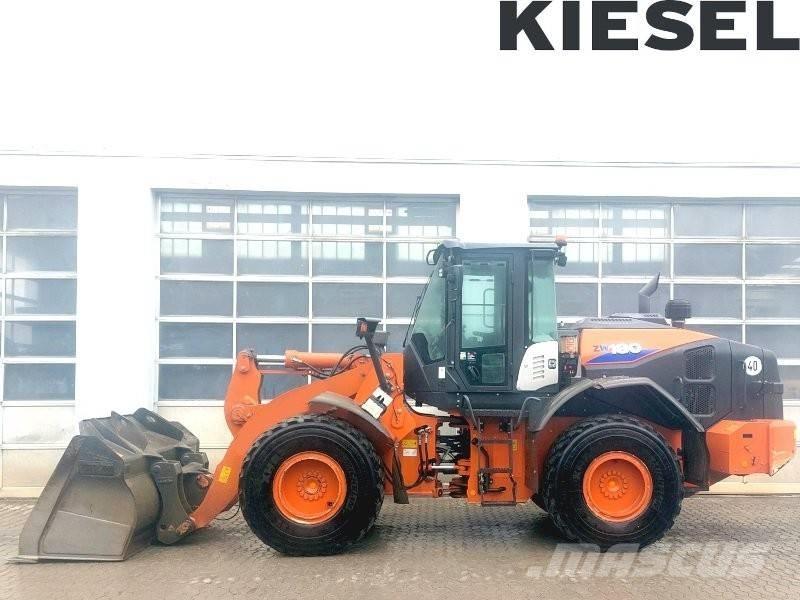 Hitachi ZW 180-6 Фронтальні навантажувачі