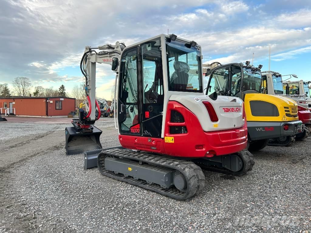 Takeuchi TB370 Середні екскаватори 7т. - 12т.