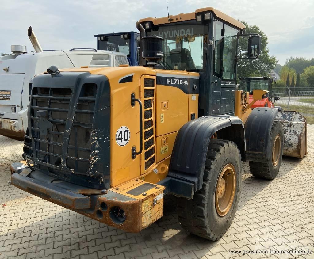 Hyundai HL 730-9 A Фронтальні навантажувачі