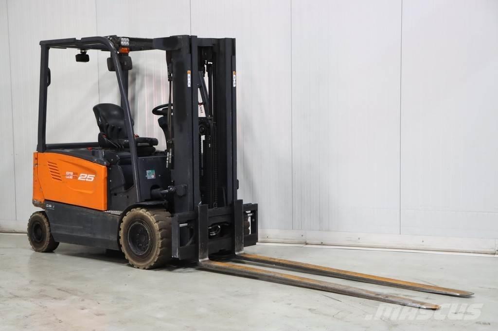 Doosan B25X-7 Електронавантажувачі