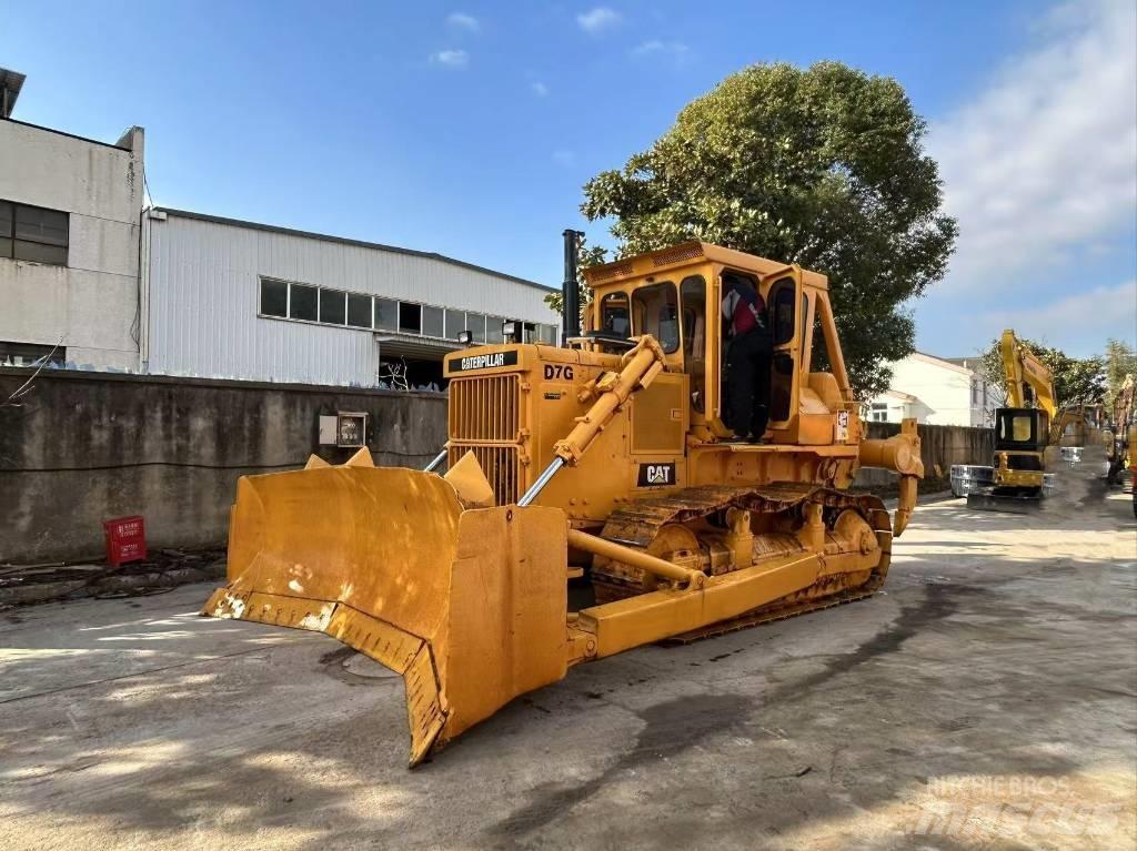 CAT D 7 G Гусеничні бульдозери