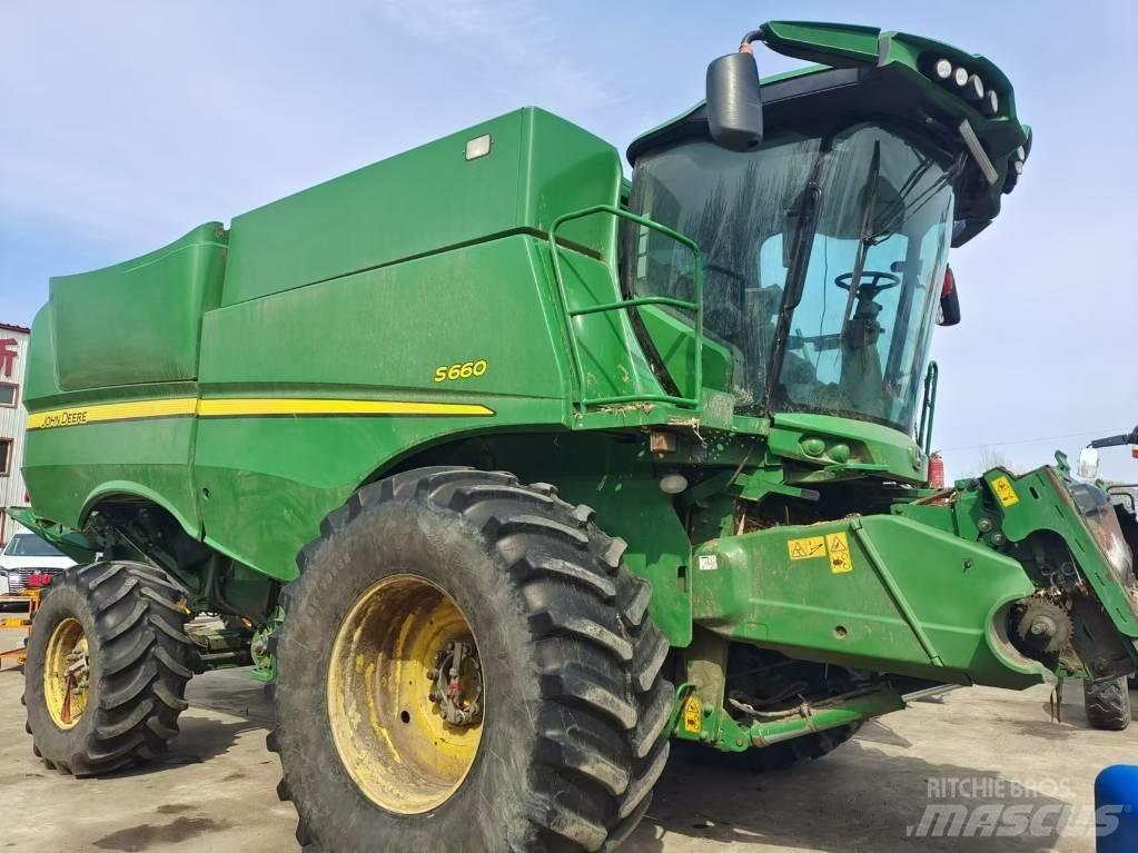 John Deere S660 Зернозбиральні комбайни
