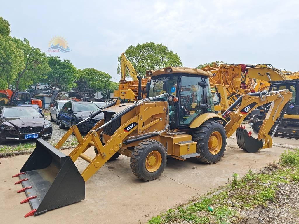 CAT 420 F Екскаватори-навантажувачі