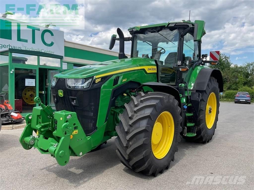 John Deere 8R340 Трактори