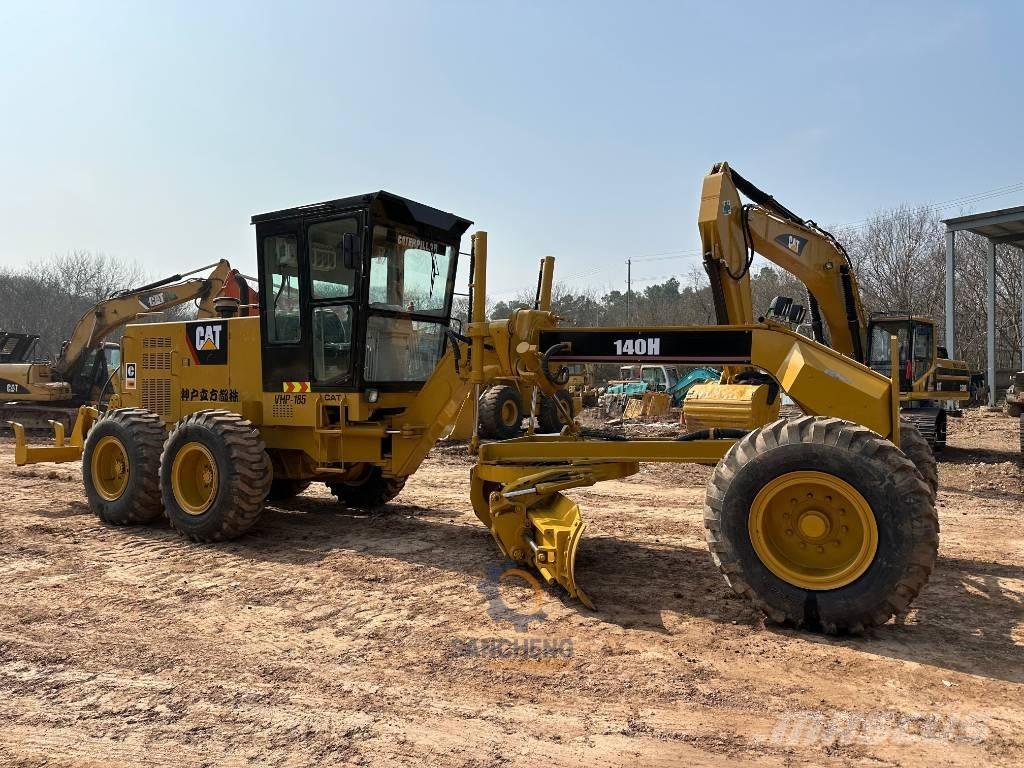 CAT 140H Грейдери