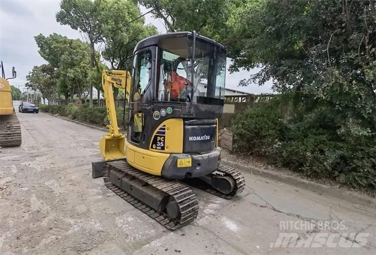 Komatsu PC35 Гусеничні екскаватори