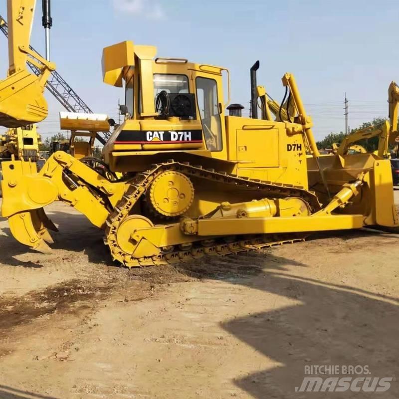 CAT D7H Гусеничні бульдозери
