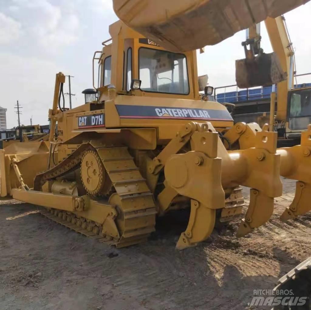 CAT D7H Гусеничні бульдозери