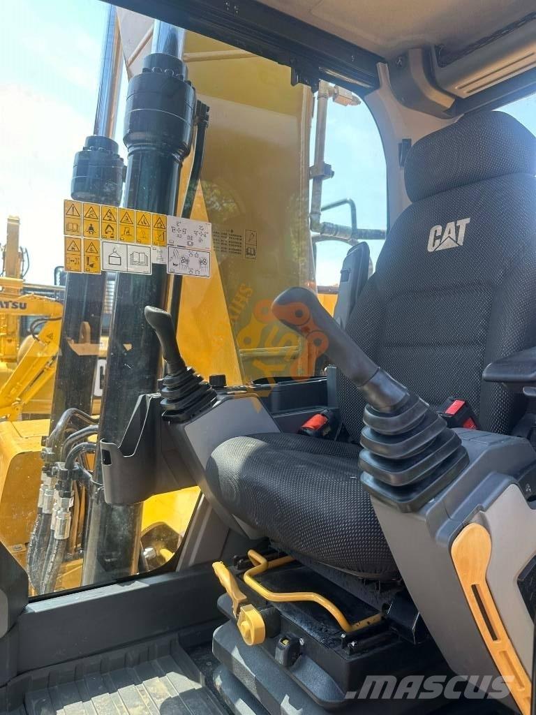 CAT 320 GC Гусеничні екскаватори