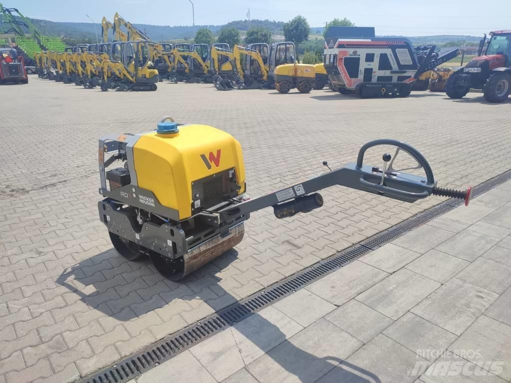 Wacker Neuson RD7 Котки тротуарні