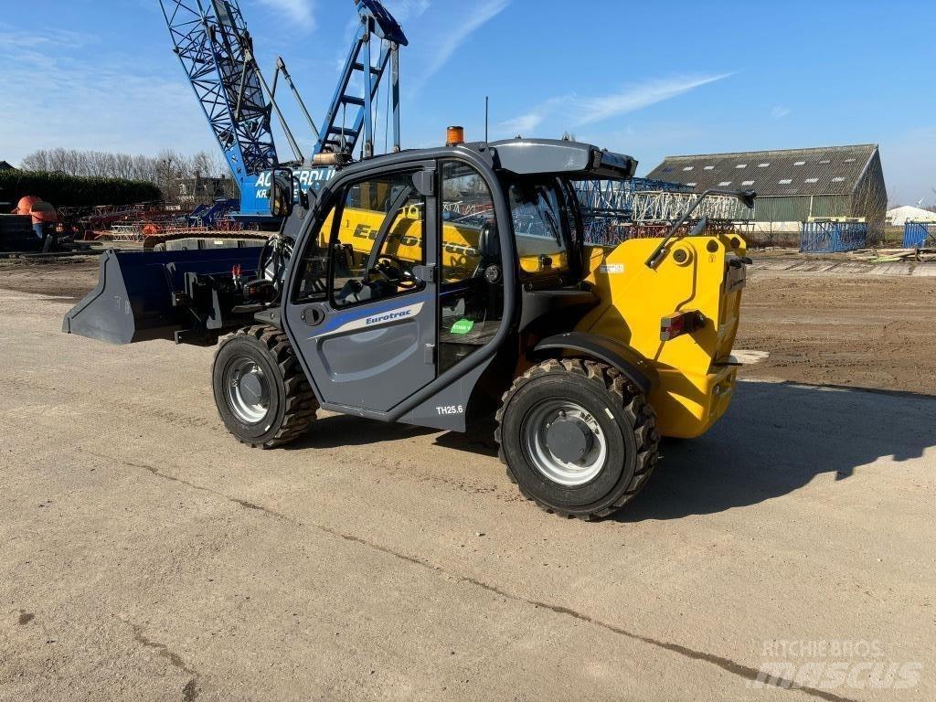 Eurotrac TH 25.6 Телескопічні навантажувачі