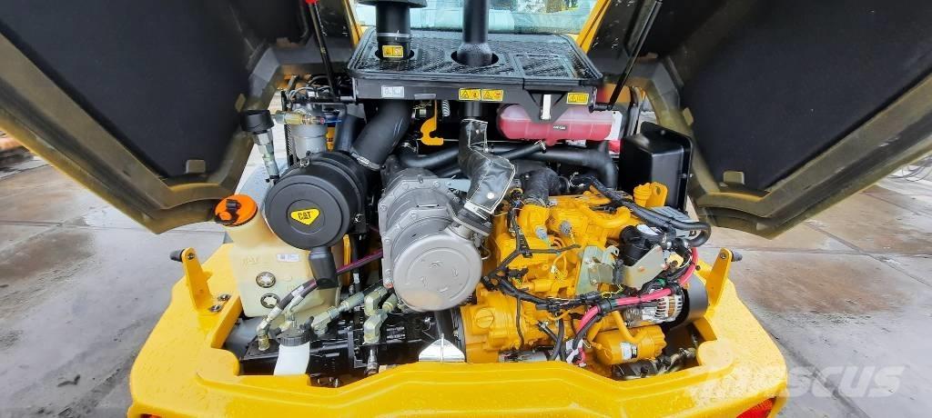 CAT 908M Фронтальні навантажувачі