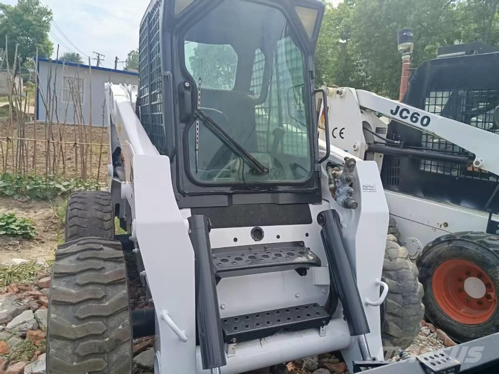 Bobcat S 220 Міні-навантажувачі