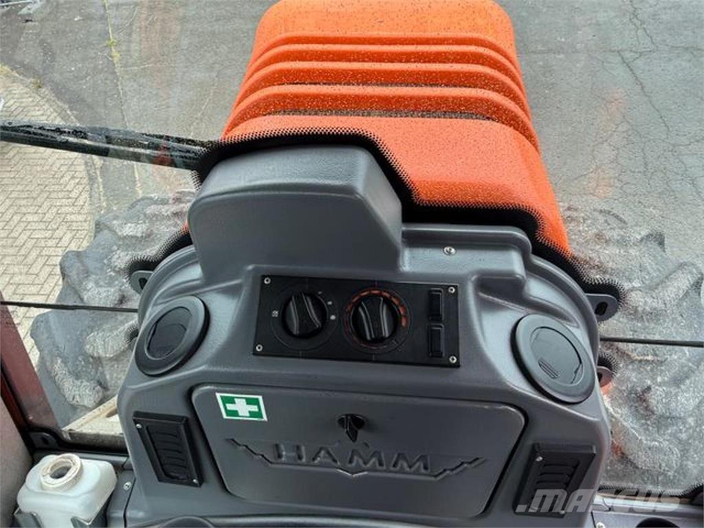 Hamm 3412 HT Причепні віброкатки