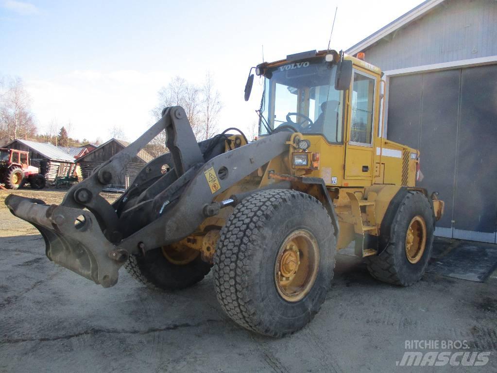 Volvo L 70 D Фронтальні навантажувачі