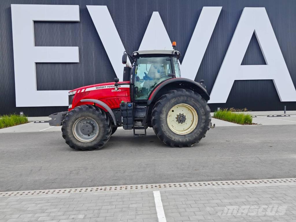 Massey Ferguson 8690 Трактори