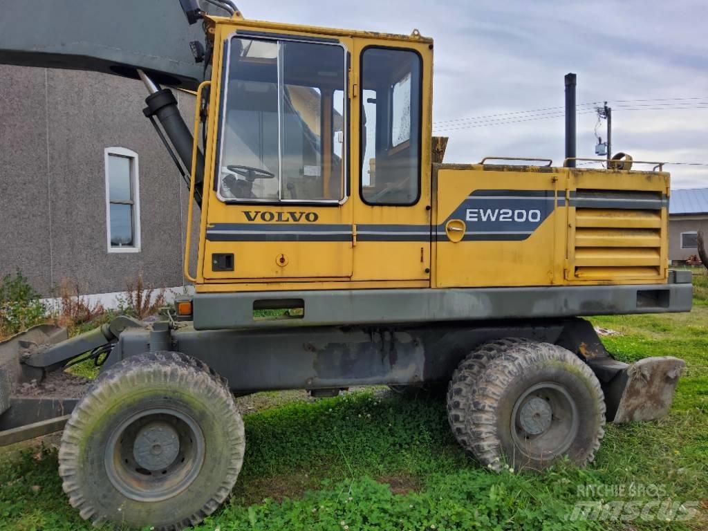 Volvo EW 200 Колісні екскаватори