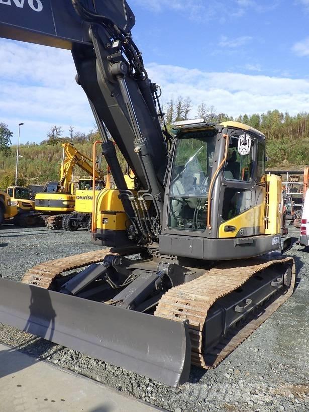 Volvo ECR 235 D Гусеничні екскаватори