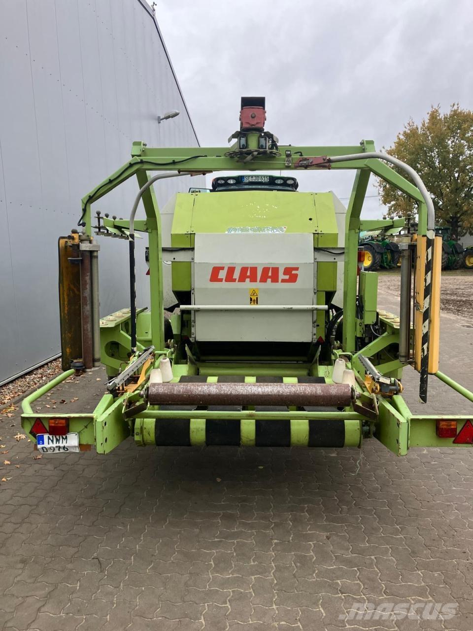 CLAAS Rollant 255 Рулонні прес-підбирачі
