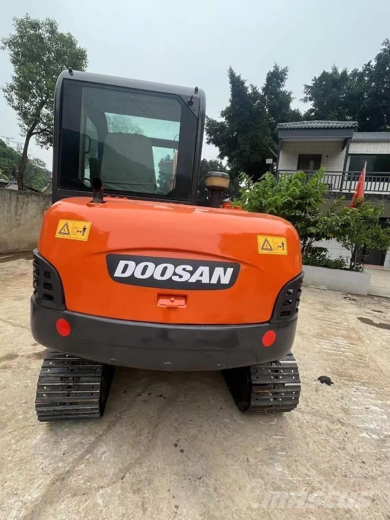 Doosan DH 60-7 Міні-екскаватори < 7т