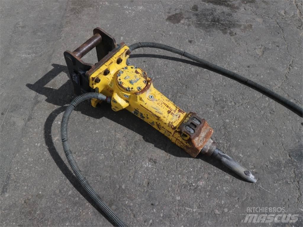 Atlas Copco SB152 Плуги