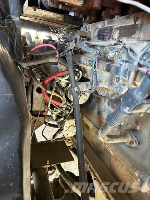 Komatsu 605-7 Кар`єрні самоскиди