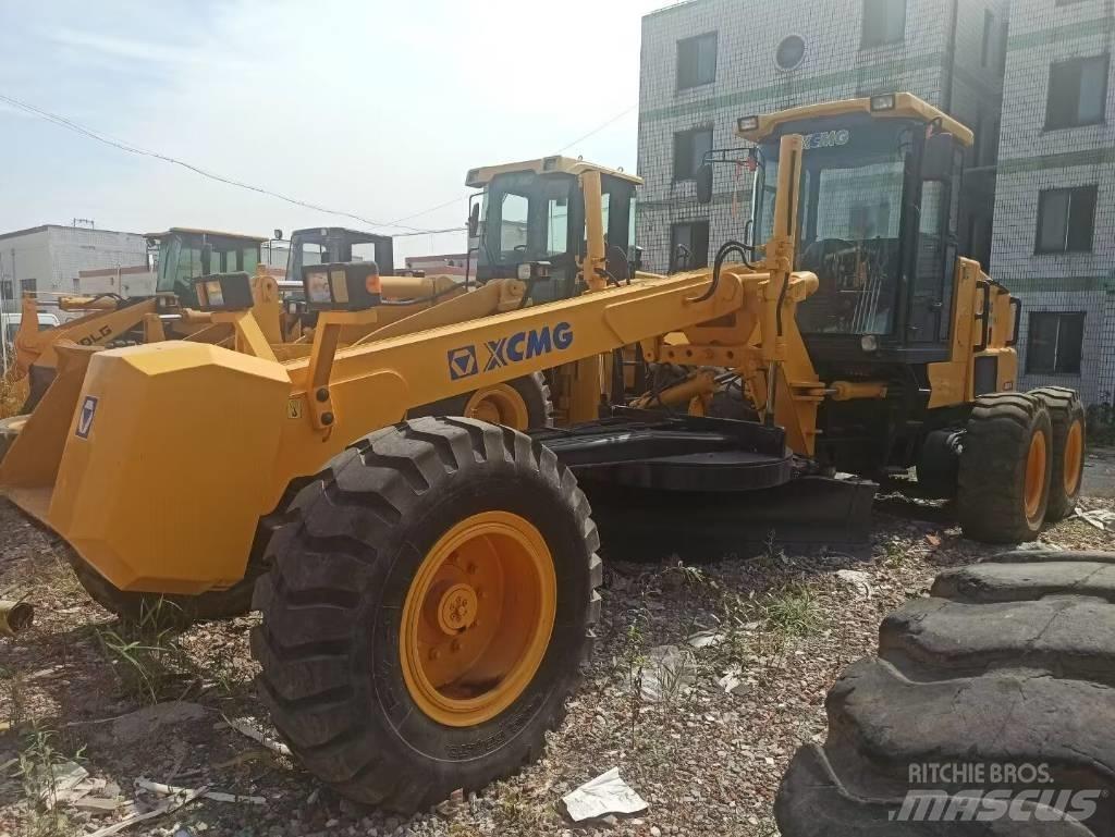 XCMG GR 180 Грейдери