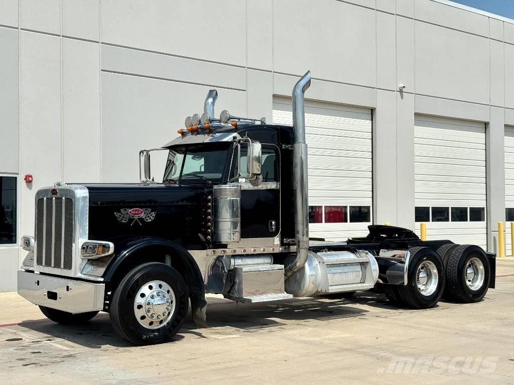 Peterbilt 389 Тягачі