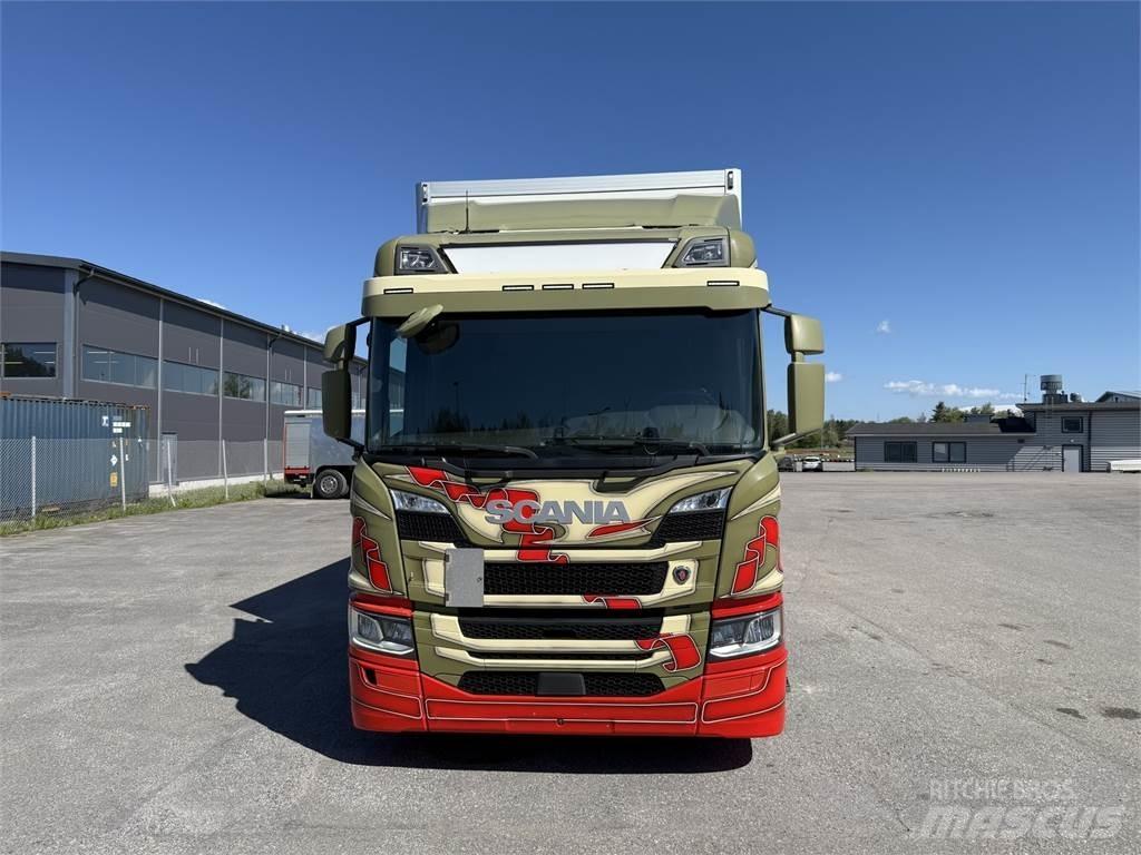 Scania P320 4X2 Фургони