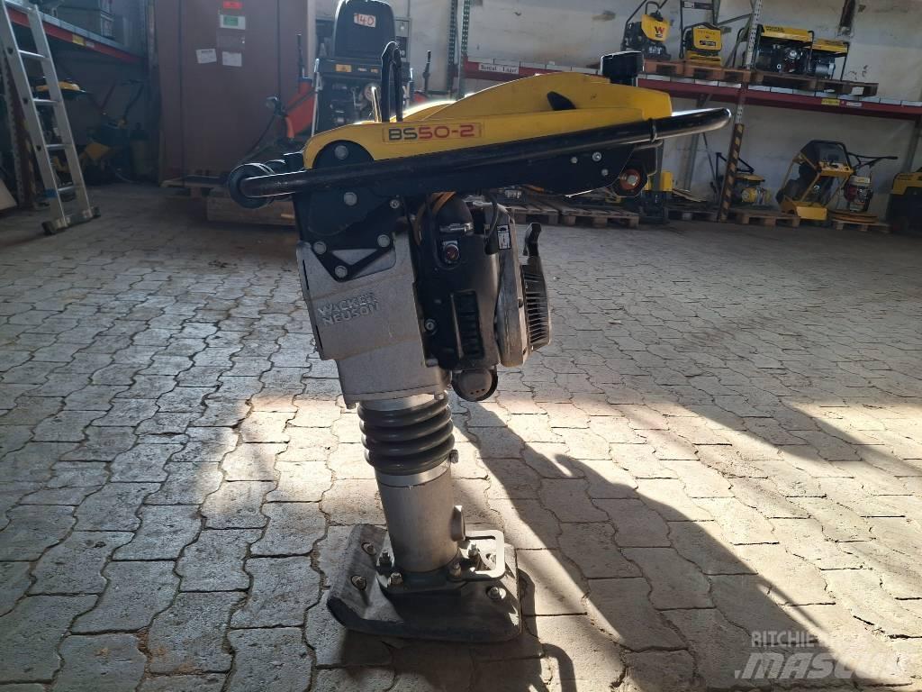 Wacker Neuson BS50-2 Трамбувальники