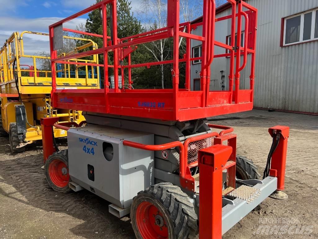 SkyJack SJ 6832 RT Підйомники-ножиці
